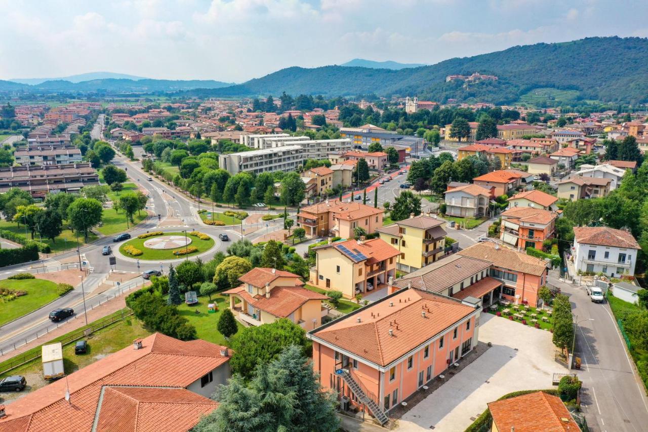 Albergo Locanda Primavera Rodengo-Saiano Bagian luar foto